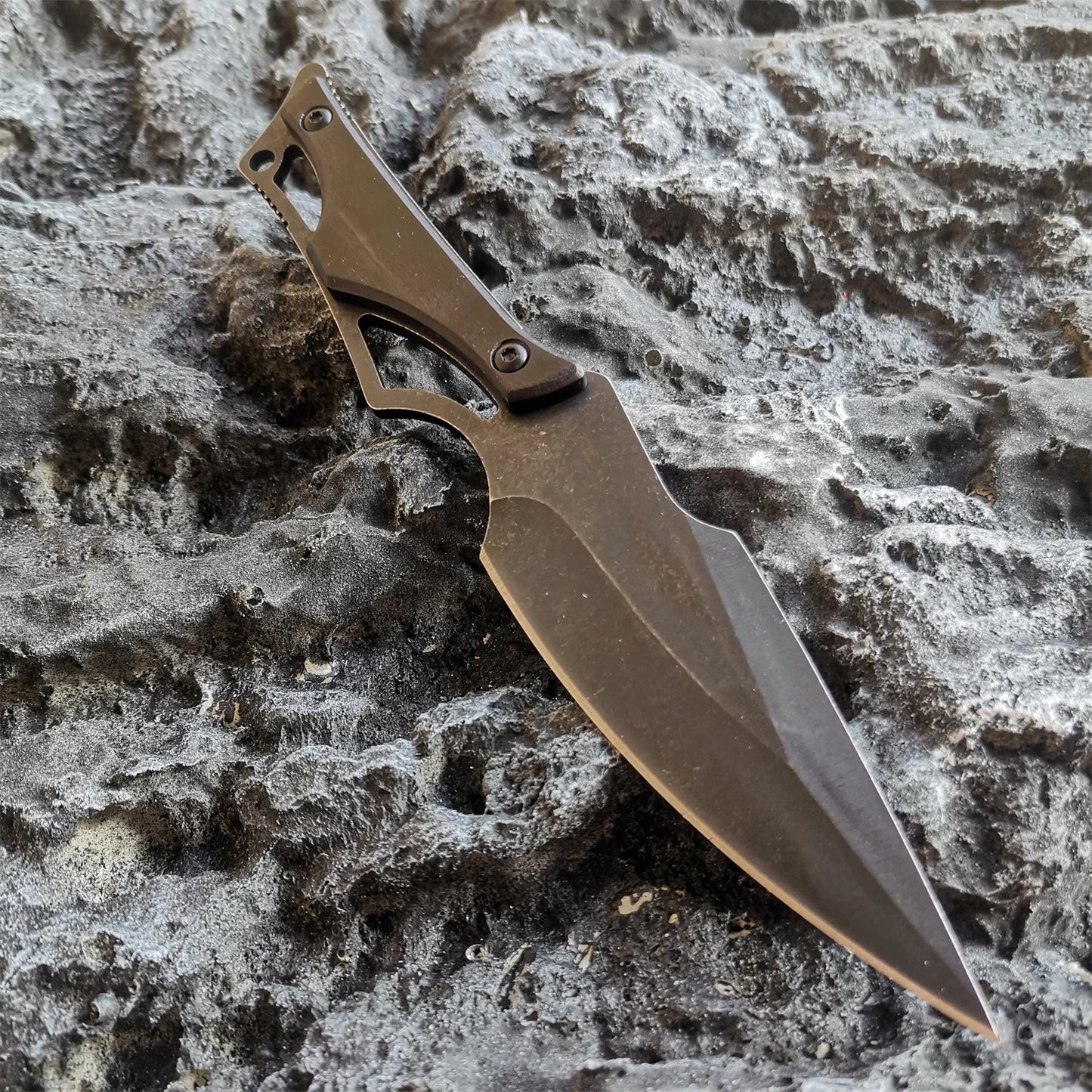 Fixed Blade Survival Knife with Sheath